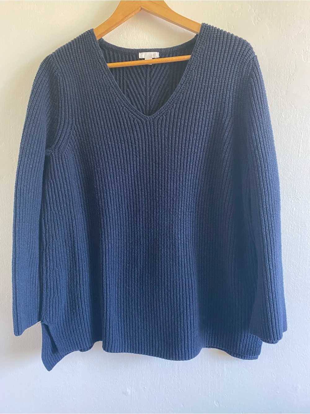 J Jill Knit V neck Pull over Sweater Navy Size L Chunky Comfy wool blend